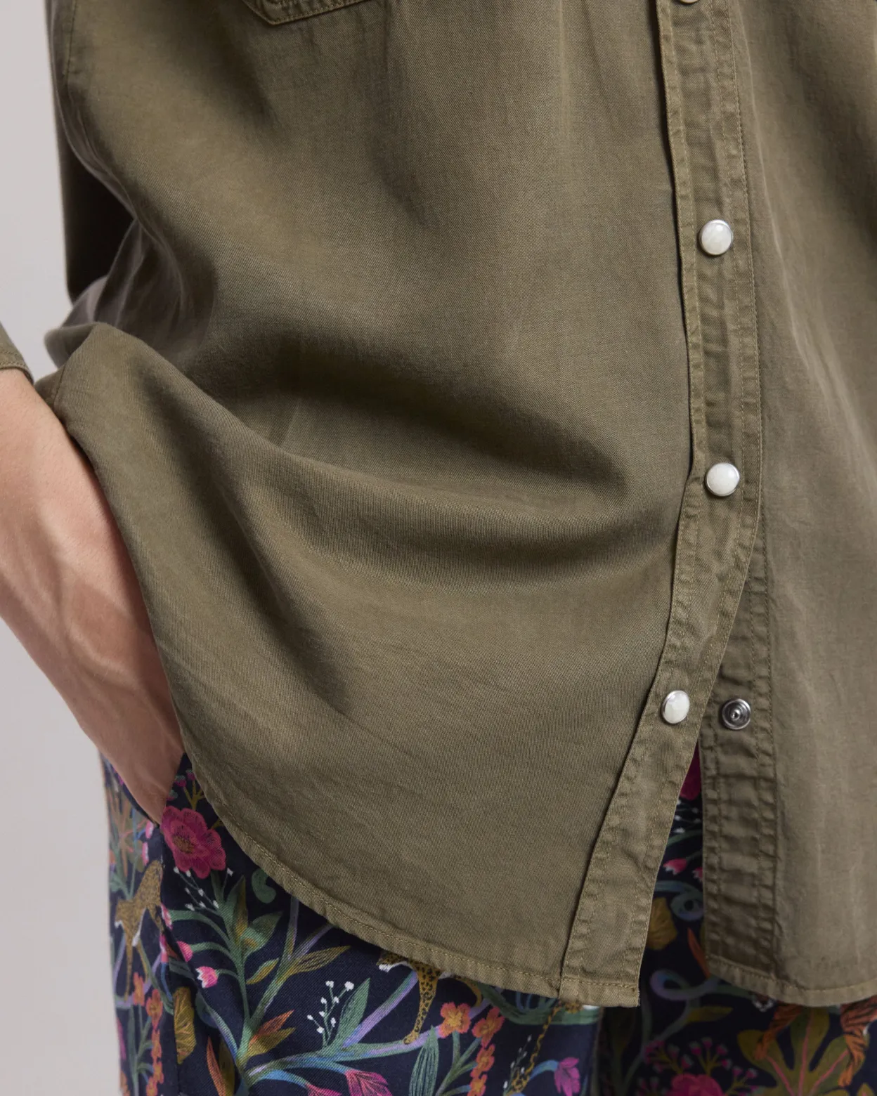 chandler_shirt_2-1.webp New Hartford Chandler Shirt Military Green