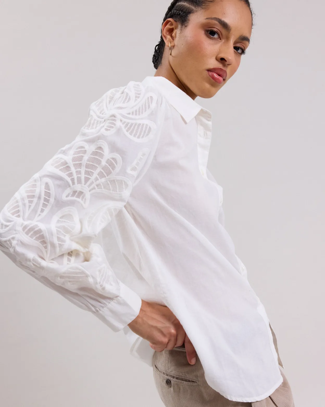 cherry_shirt_0.webp Hot Hartford Cherry Shirt Off-White