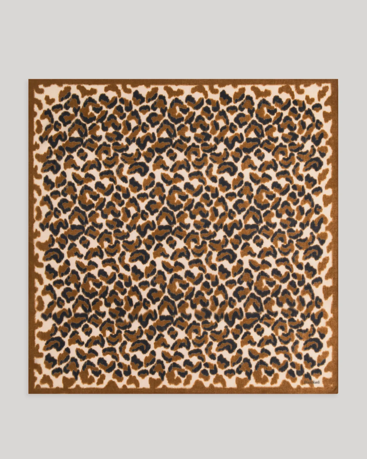 leopard_scarf_1.webp Cheap Hartford Leopard Scarf Camel