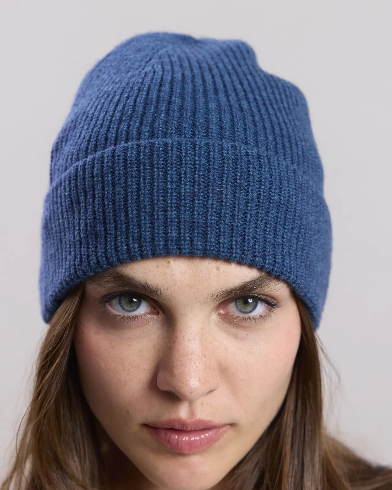 melva_beanie_1-1.webp Shop Hartford Melva Beanie Polar Blue
