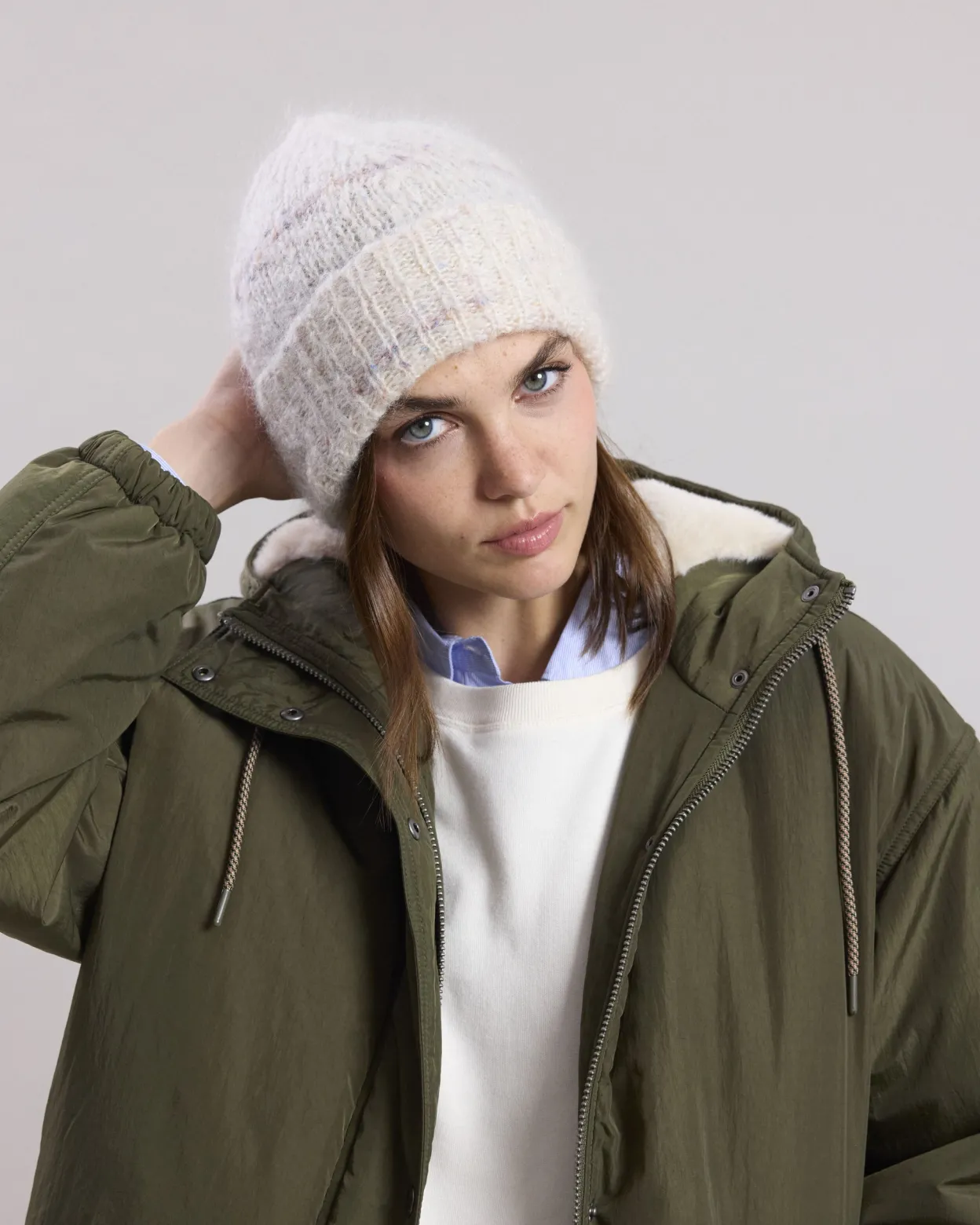meon_beanie_0.webp Discount Hartford Meon Beanie Off-White