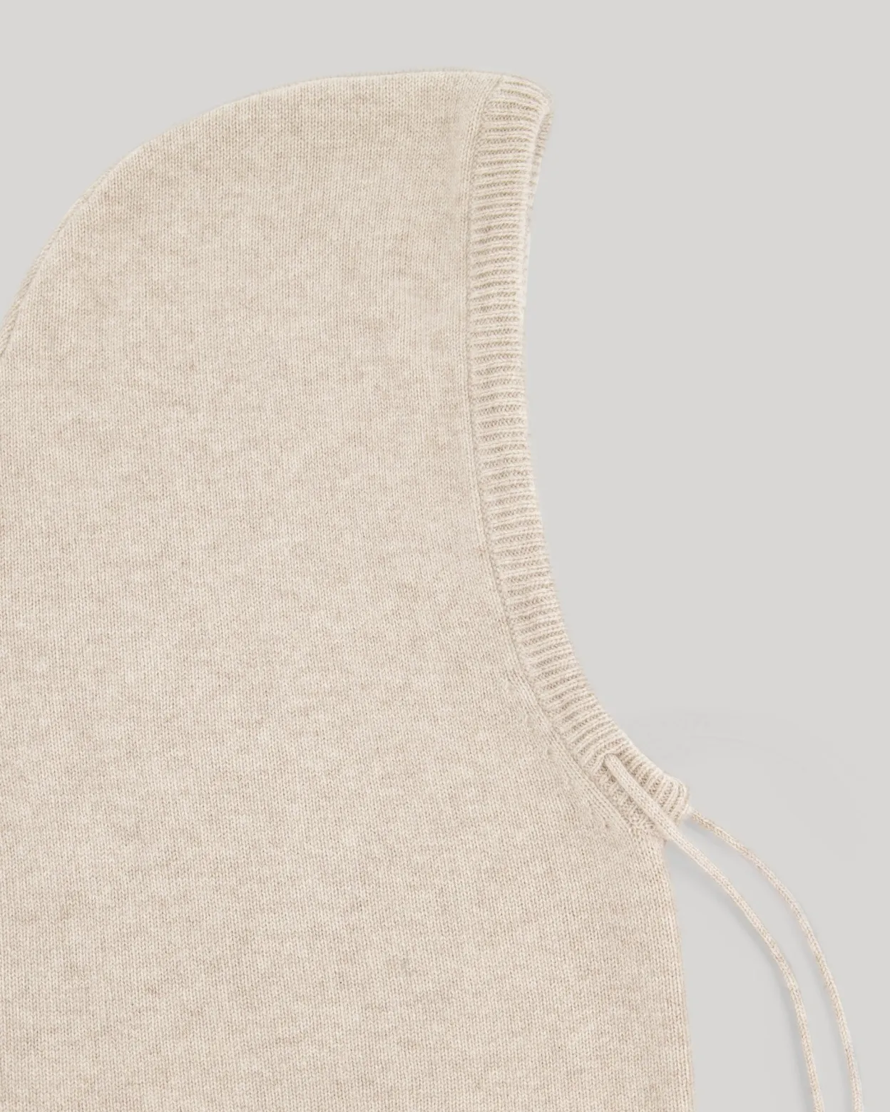 meti_beanie_2.webp Cheap Hartford Meti Beanie Beige