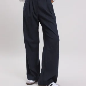 Shop Hartford Panache Pants Navy Blue