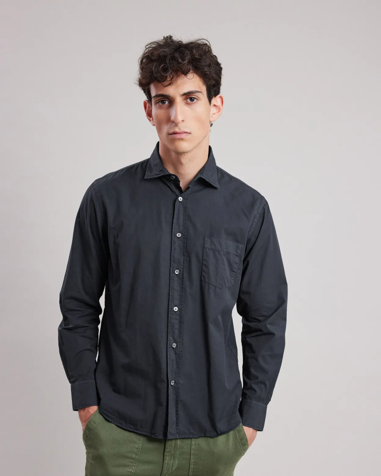 paul_shirt_2-5.webp Shop Hartford Paul Shirt Carbon